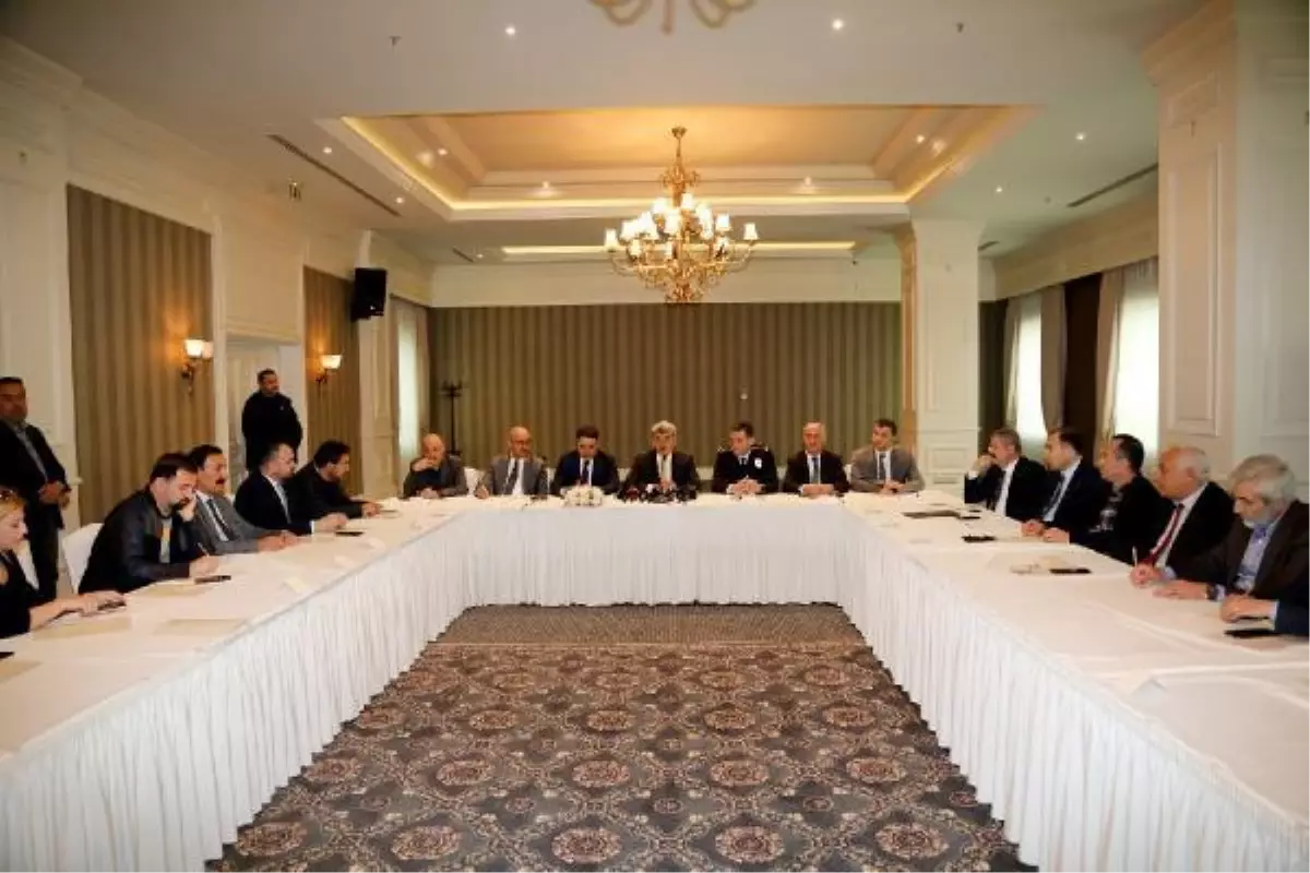 VALİ BİLMEZ: NEVRUZ TATİLİ SÜRESİNCE VAN'A 50 BİN İRANLI TURİST GELDİ