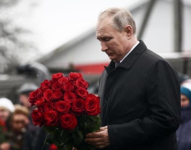 Putin, Rus siyasetçinin cenazesine katıldı! Törenden çok alınan güvenlik önlemleri konuşuldu