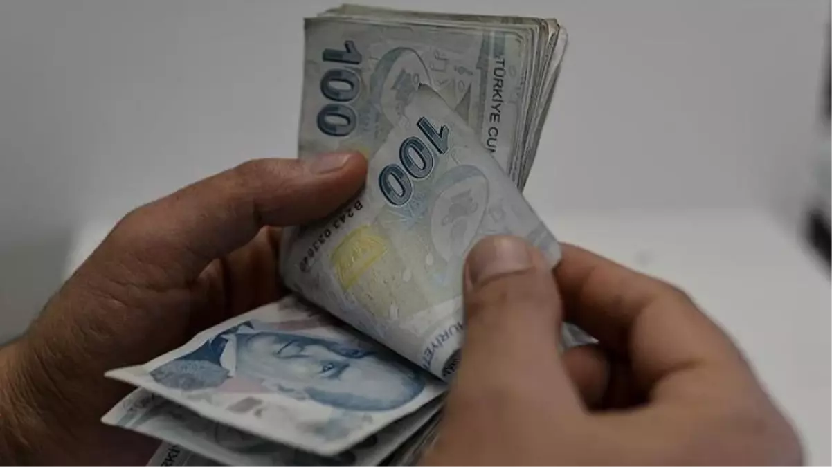 AK Parti'den asgari ücrete ikinci zam açıklaması: Enflasyon altında bir durum ortaya çıkarsa müdahaleden kaçınmayız