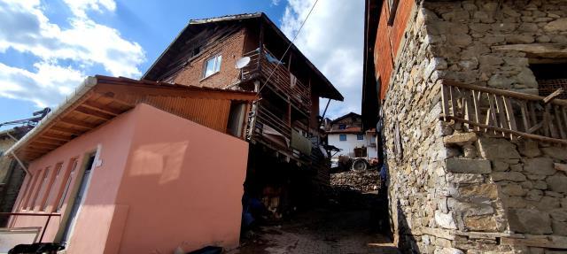 Bursa'nın Dedeler köyünde 600 yıldır davul çalınmıyor Bursa'nın Dedeler köyünde 600 yıldır davul çalınmıyor