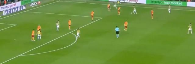 Fenerbahçe'den derslik organizasyon! İşte Galatasaray'ı geriye düşüren o gol