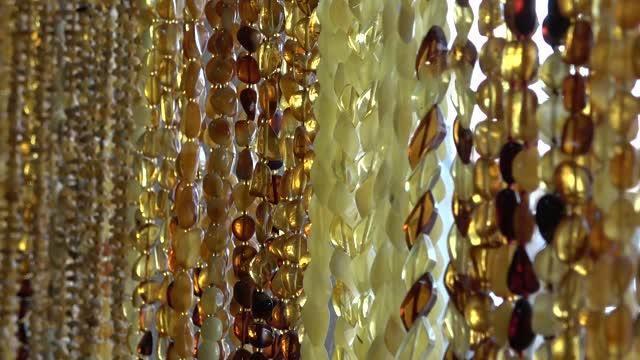 4 yıl üniversite okudu, atanamayınca tespih ustası oldu