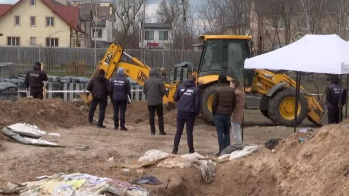 Buça'daki toplu mezardan bugüne kadar 46 sivilin cesedi çıkarıldı