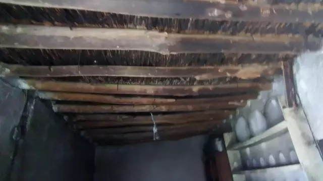 Kızgın tavaya yağ yerine benzin döktü! baba ve kızı yaralandı