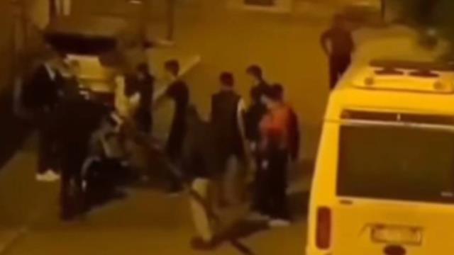 Pendik'te kucağında çocuk olan kadını gençlerin darp ettiği öne sürülmüştü, gerçek bambaşka çıktı Pendik'te kucağında çocuk olan kadını gençlerin darp ettiği öne sürülmüştü, gerçek bambaşka çıktı