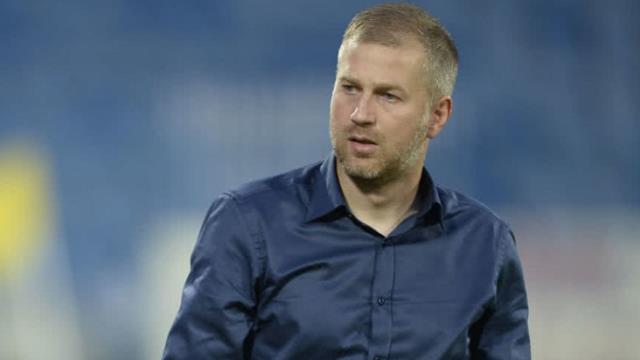 Fatih Terim'in Rumen prensi devlet meselesi oldu! Antrenmana kadar gelecekler Fatih Terim'in Rumen prensi devlet meselesi oldu! Antrenmana kadar gelecekler