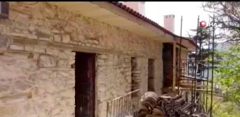 Gazeteci Osman Yüksel Serdengeçti'nin restorasyon yapılan tarihi evinde gizli bölme olduğu ortaya çıktı