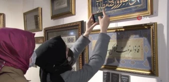 Üsküdar'da bin 400 yıllık Kuran-ı Kerim sayfaları sergilendi
