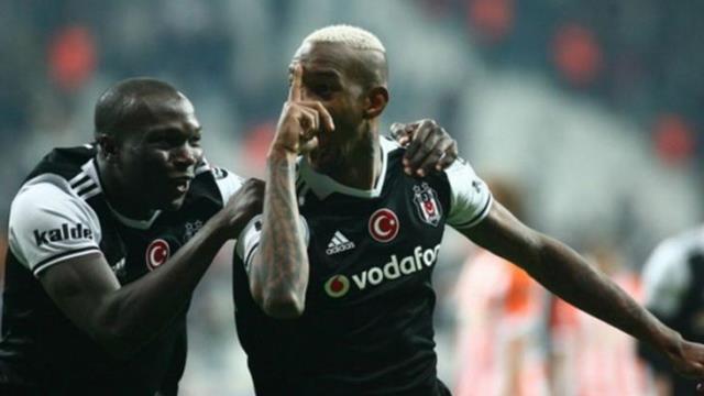 Ünlü yorumcu bombayı patlattı! Ali Koç, taraftarın rüyasını süsleyen yıldızla bizzat görüştü Ünlü yorumcu bombayı patlattı! Ali Koç, taraftarın rüyasını süsleyen yıldızla bizzat görüştü