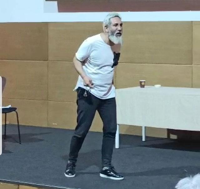 Çiğdem Tunç Tiyatrosu... TARIK MENGÜÇ İLK KEZ TİYATRO SAHNESİNDE! Çiğdem Tunç Tiyatrosu... TARIK MENGÜÇ İLK KEZ TİYATRO SAHNESİNDE!