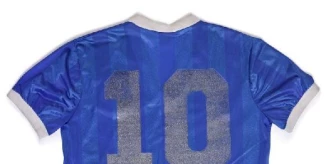 Maradona'nın 1986 Dünya Kupası'nda giydiği 10 numaralı forması müzayedede satılacak