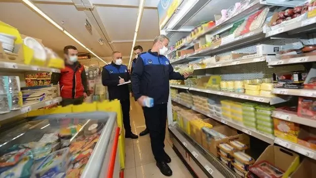 Hazine ve Maliye Bakanlığı 30'a yakın sektörde fiyat denetimi yaptı Hazine ve Maliye Bakanlığı 30'a yakın sektörde fiyat denetimi yaptı