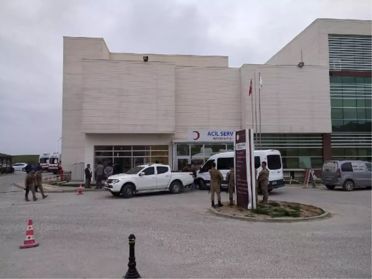 Silvan'da iki aile arazi anlaşmazlığı nedeniyle kavga etti, 11 kişi yaralandı