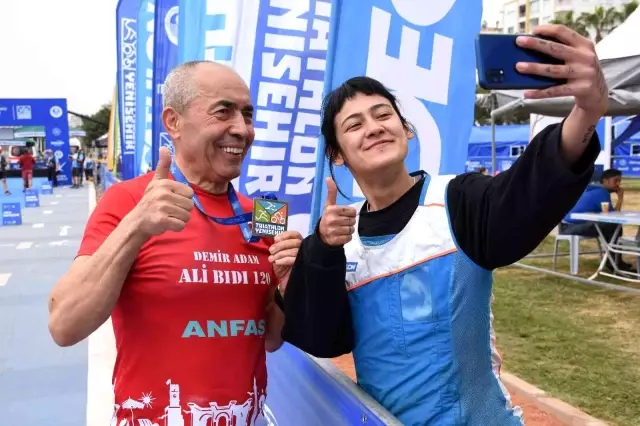 73 yaşındaki Demir Adam, 24 saatte 2 birincilik aldı 73 yaşındaki Demir Adam, 24 saatte 2 birincilik aldı