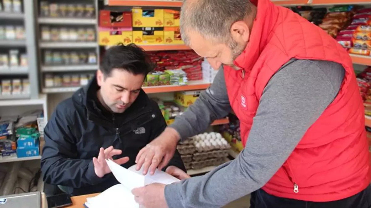 Elazığ'da 'Zimem Defteri' geleneği ile bakkal borçları siliniyor