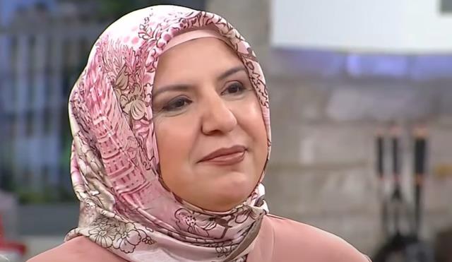 Gelinim Mutfakta Senanur kim? Gelinim Mutfakta Senanur nereli, kaç yaşında, mesleği ne? Kayınvalide Songül Hanım kimdir? Gelinim Mutfakta Senanur kim? Gelinim Mutfakta Senanur nereli, kaç yaşında, mesleği ne? Kayınvalide Songül Hanım kimdir?