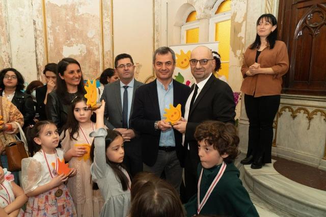 Hayalden Umuda Çocuk Sergisi Hayalden Umuda Çocuk Sergisi