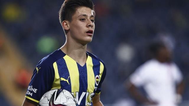 Herkesi geride bıraktı! Avrupa'nın en iyisi Arda Güler Herkesi geride bıraktı! Avrupa'nın en iyisi Arda Güler