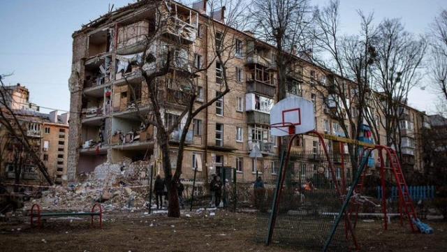 Mariupol'de ölüm kalım savaşı! Rusya'nın tanıdığı 7 saatlik süre doldu ama 400 kişi hala direniyor