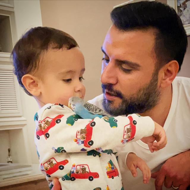 3 yaşındaki oğluna masaj yaptırdığı için tepki çeken Alişan, sessizliğini bozdu: Sadece fotoğraf çektim