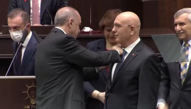 'Hayallerim yıkıldı' diyerek İYİ Parti'den istifa eden Balıkesir Milletvekili İsmail Ok, AK Parti'ye geçti 'Hayallerim yıkıldı' diyerek İYİ Parti'den istifa eden Balıkesir Milletvekili İsmail Ok, AK Parti'ye geçti