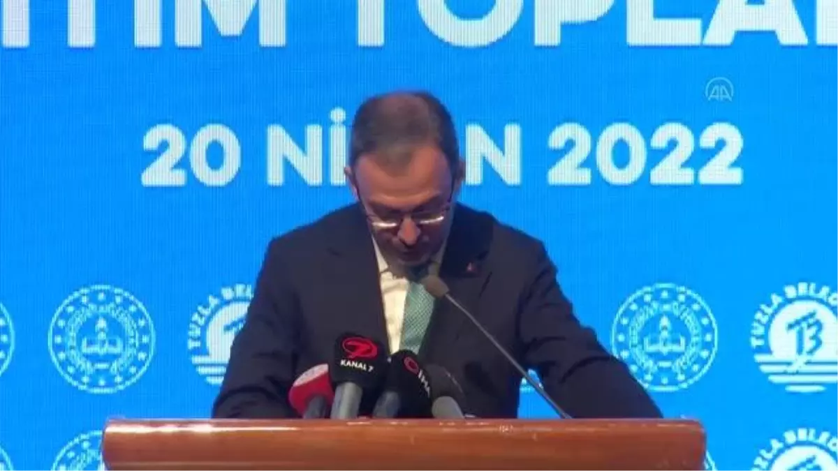 Kasapoğlu: '81 İlimizde, Tuzla Belediyesinin yakmış olduğu bu ateşle artık zaman iyilik için işleyecek'