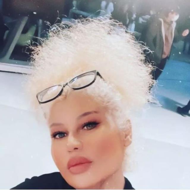 Nihal ve Bahar Candan'ın annelerinin sözleri de kendileri kadar bomba: Sevişmeden aşık olamam Nihal ve Bahar Candan'ın annelerinin sözleri de kendileri kadar bomba: Sevişmeden aşık olamam