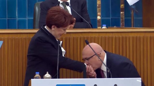 AK Parti'ye yeni katılan İsmail Ok, Cumhurbaşkanı Erdoğan'ı hedef alan paylaşımlarını kaldırdı AK Parti'ye yeni katılan İsmail Ok, Cumhurbaşkanı Erdoğan'ı hedef alan paylaşımlarını kaldırdı