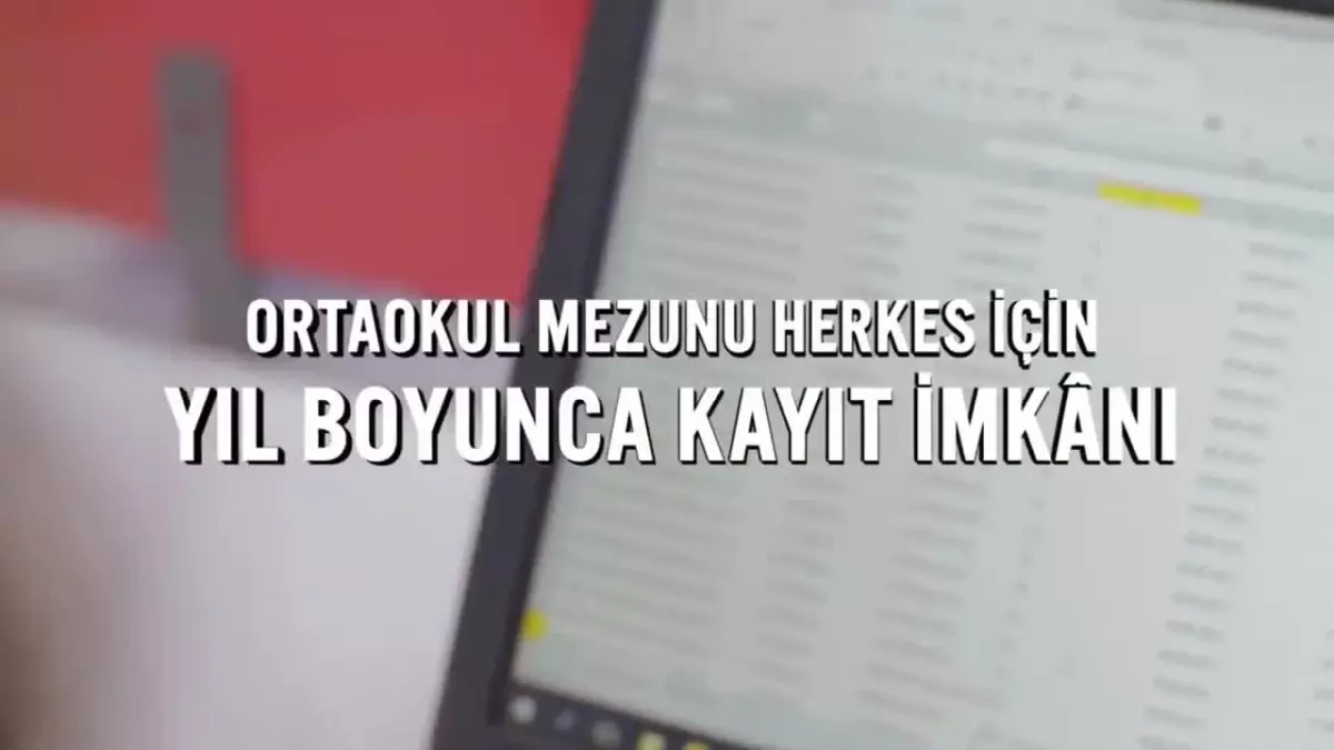 Milli Eğitim Bakanlığı Ortaöğretim Kurumlarına Nakil Hakkı Getirdi. Eğitimci Bozdoğan: 'Milli Eğitim'in Bir Projesi Daha Çökmüş Oldu'