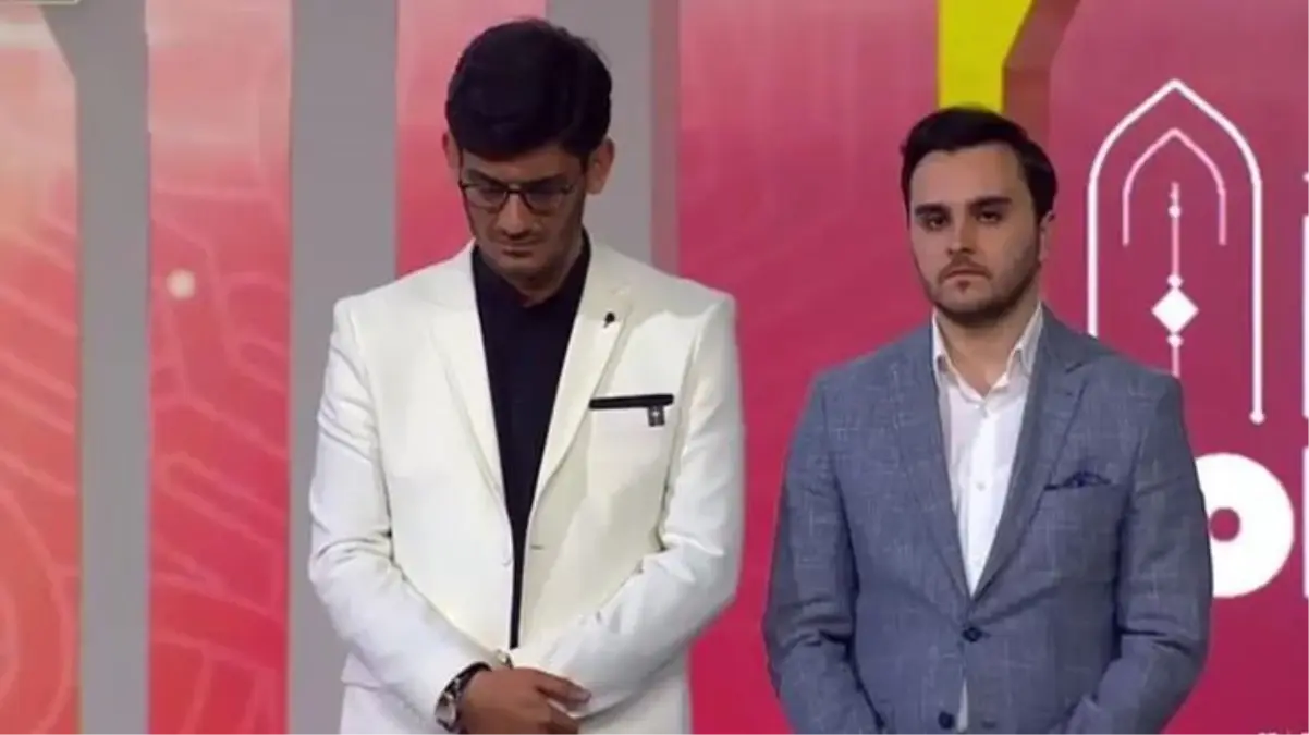 Suudi Arabistan'daki Ezanı Güzel Okuma Yarışması'nın birinci ve ikincisi Türkiye'den