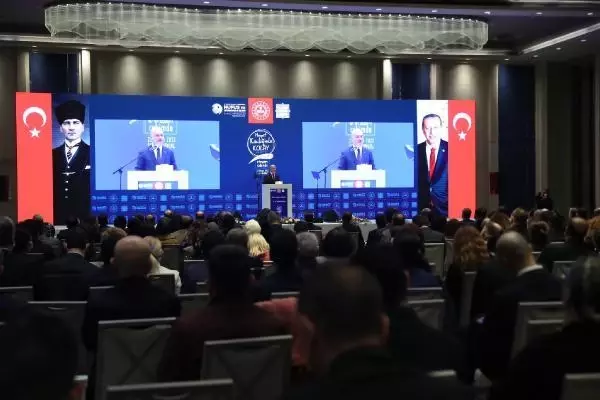 Çipli kimlik kartlarında yeni dönem! 81 ilde 200 noktada e-imza yükleme işlemi başlatıldı Çipli kimlik kartlarında yeni dönem! 81 ilde 200 noktada e-imza yükleme işlemi başlatıldı