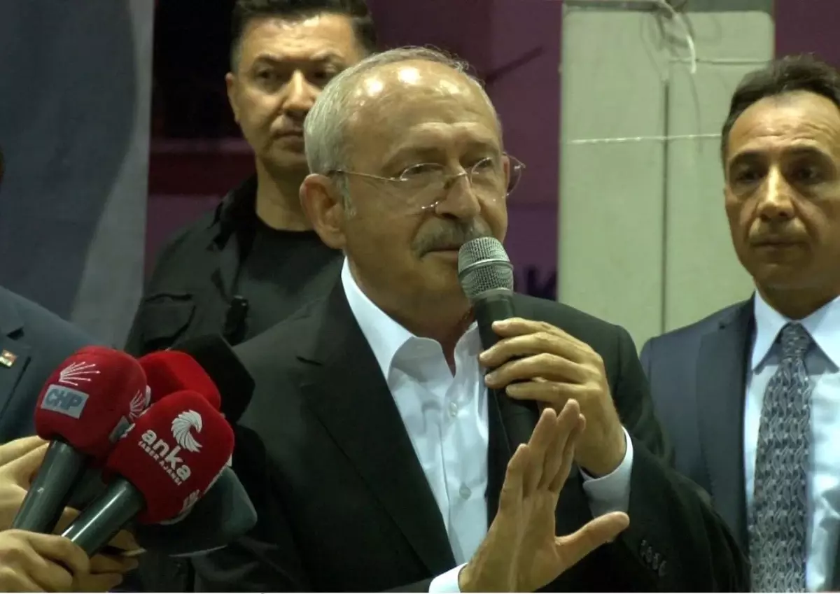 Kılıçdaroğlu: 'Eğer Birisi Kimsesiz Hissediyorsa, 'Evet Benim Bir Yoldaşım Olacak, Adı da Kemal Kılıçdaroğlu'dur' Diyecek'
