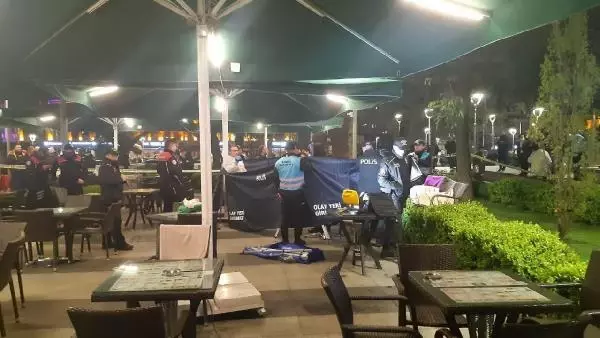 Son Dakika | EŞİNİ ÇAY BAHÇESİNDE ÖLDÜREN KOCA, BARIŞMAK İSTEMİŞ Son Dakika | EŞİNİ ÇAY BAHÇESİNDE ÖLDÜREN KOCA, BARIŞMAK İSTEMİŞ