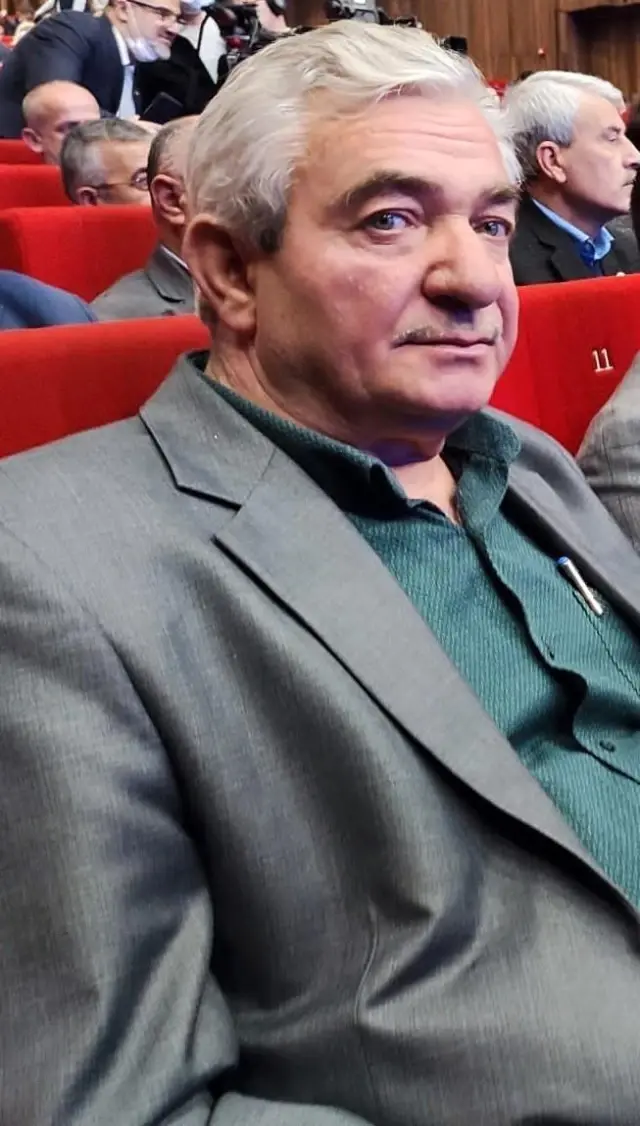 Karşı şeride geçen otomobil başka bir araçla kafa kafaya çarpıştı: 2 ölü, 1 ağır yaralı Karşı şeride geçen otomobil başka bir araçla kafa kafaya çarpıştı: 2 ölü, 1 ağır yaralı