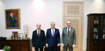 Rektör Erdal'dan Cumhurbaşkanlığı İdari İşler Başkanı Kıratlı'ya ziyaret