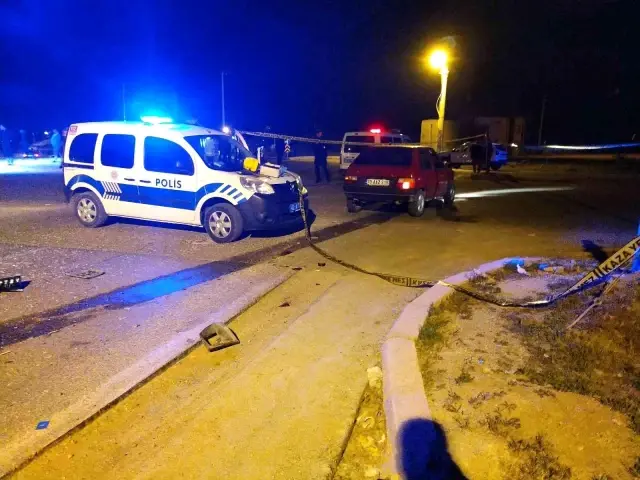 Karısını kurşun yağmuruna tutup arkasına bakmadan kaçtı, yakalanacağını anlayınca kendi kafasına sıktı