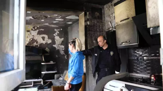 Annesinin kardeşini sokakta aramaya çıkmasını fırsat bilen çocuk patlattığı torpille evi kül etti Annesinin kardeşini sokakta aramaya çıkmasını fırsat bilen çocuk patlattığı torpille evi kül etti