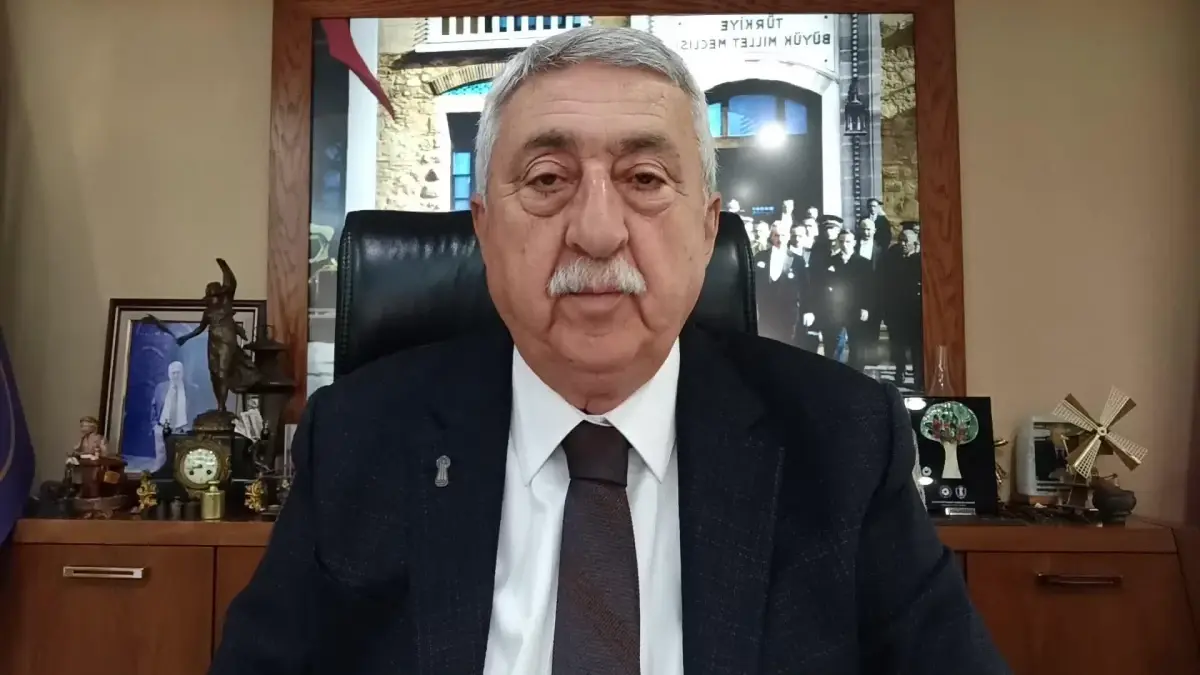 Palandöken: Zincirler Piyasa Fiyatlarıyla Hamur Gibi Oynuyor