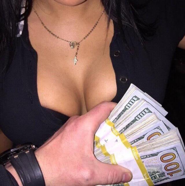 Saadet zinciri kuran İranlılar 1 milyar dolar çarptı Saadet zinciri kuran İranlılar 1 milyar dolar çarptı