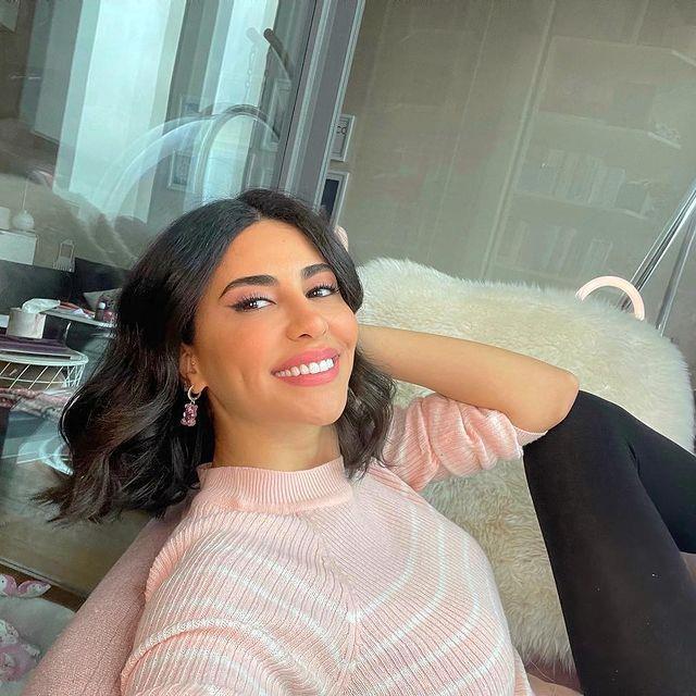 Petek Dinçöz'ü çabuk unuttu! Serkan Kodaloğlu yeni aşkıyla yakalandı Petek Dinçöz'ü çabuk unuttu! Serkan Kodaloğlu yeni aşkıyla yakalandı