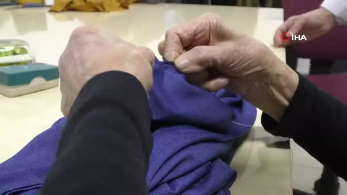 80'ine merdiven dayayan Şaheste nine dikiş nakış öğreniyor