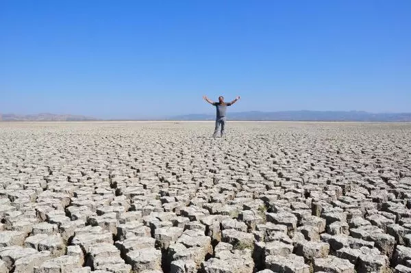 'Gölümüz kurtulsun' diyen muhtara göl arazisini işgalden 1.865 TL ceza kesildi 'Gölümüz kurtulsun' diyen muhtara göl arazisini işgalden 1.865 TL ceza kesildi