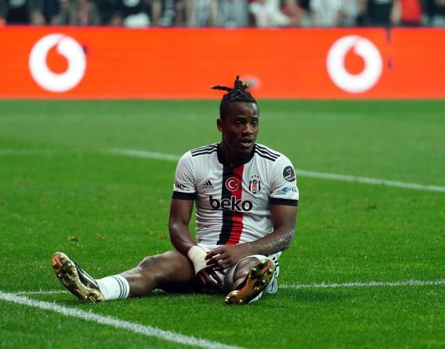 Kara Kartal ağır yaralı! Beşiktaş kendi evinde Kasımpaşa'ya 3-0 mağlup oldu