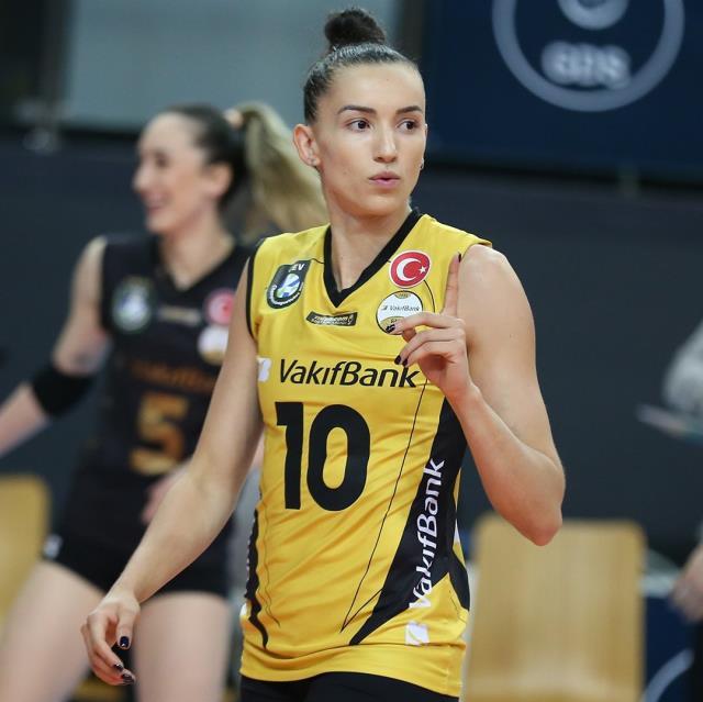 Kaybetmeyi unuttular! Sultanlar Ligi'nde ilk finalist VakıfBank Kaybetmeyi unuttular! Sultanlar Ligi'nde ilk finalist VakıfBank
