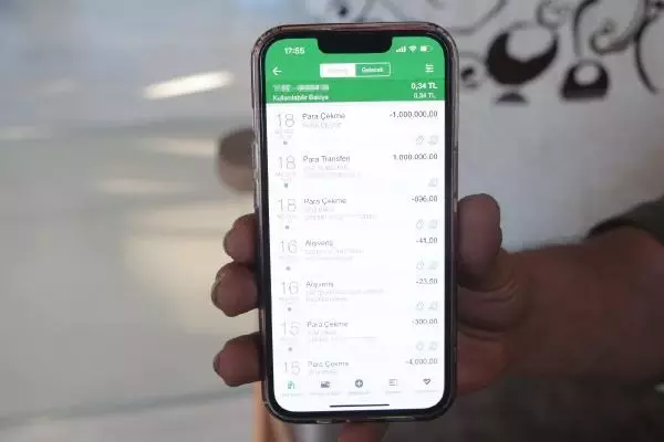 Asgari ücretli çalışan şoför, hesabına yanlışlıkla yatırılan 1 milyon TL'yi iade etti