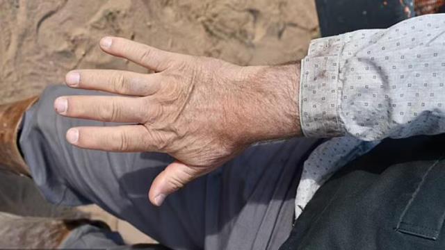 Oyuncu Alec Baldwin'in görüntü yönetmenini öldürdüğü olayla ilgili yeni görüntüler ortaya çıktı Oyuncu Alec Baldwin'in görüntü yönetmenini öldürdüğü olayla ilgili yeni görüntüler ortaya çıktı