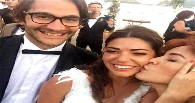 5 yıllık evlilik tek celsede bitti! Ceren Monay Fransız eşinden boşandı