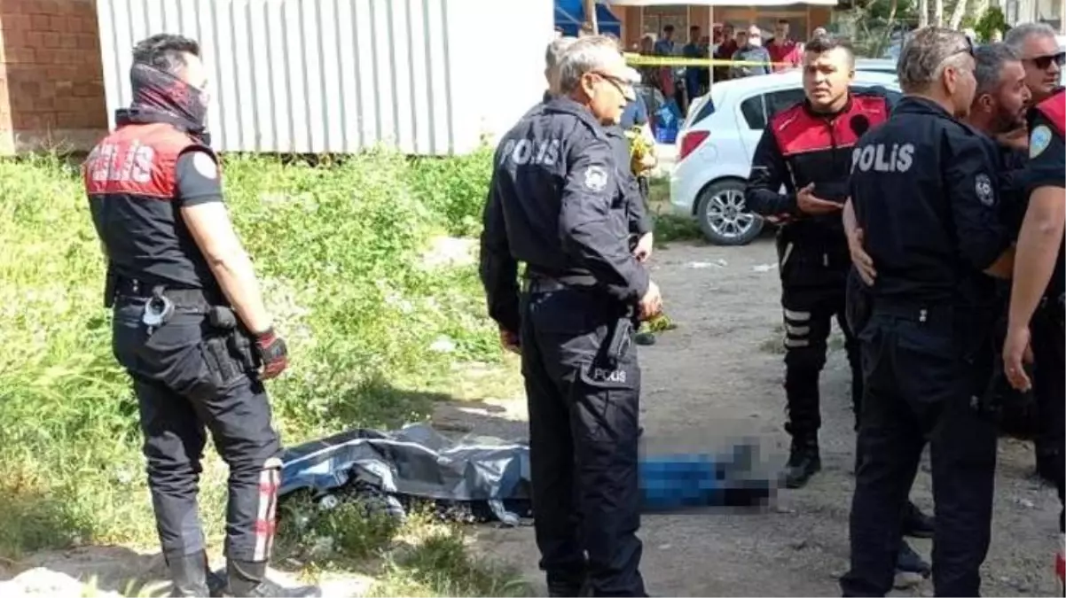 Balıkesir'de tarih öğretmeni boş arsada ölü bulundu