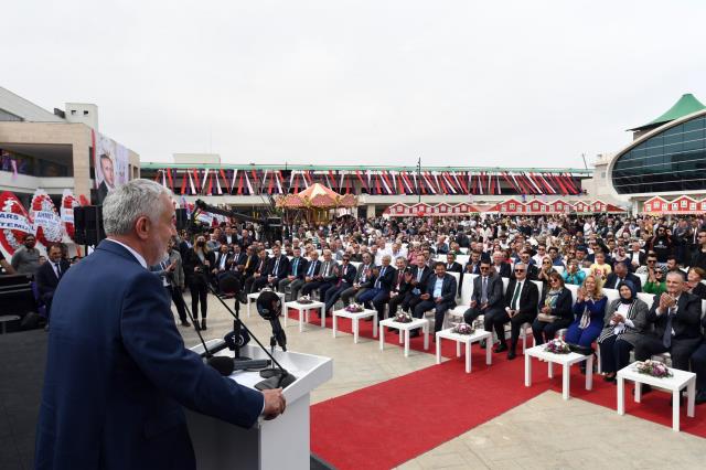 Isparta'da çeyrek asırlık özlem Belediye Başkanı Başdeğirmen ile son buldu