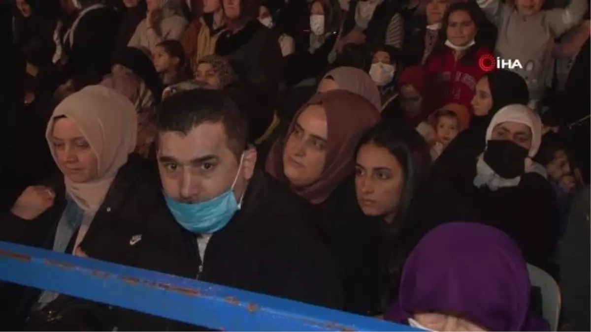 100 bin Esenlerli Kadir Gecesi'nde buluştu